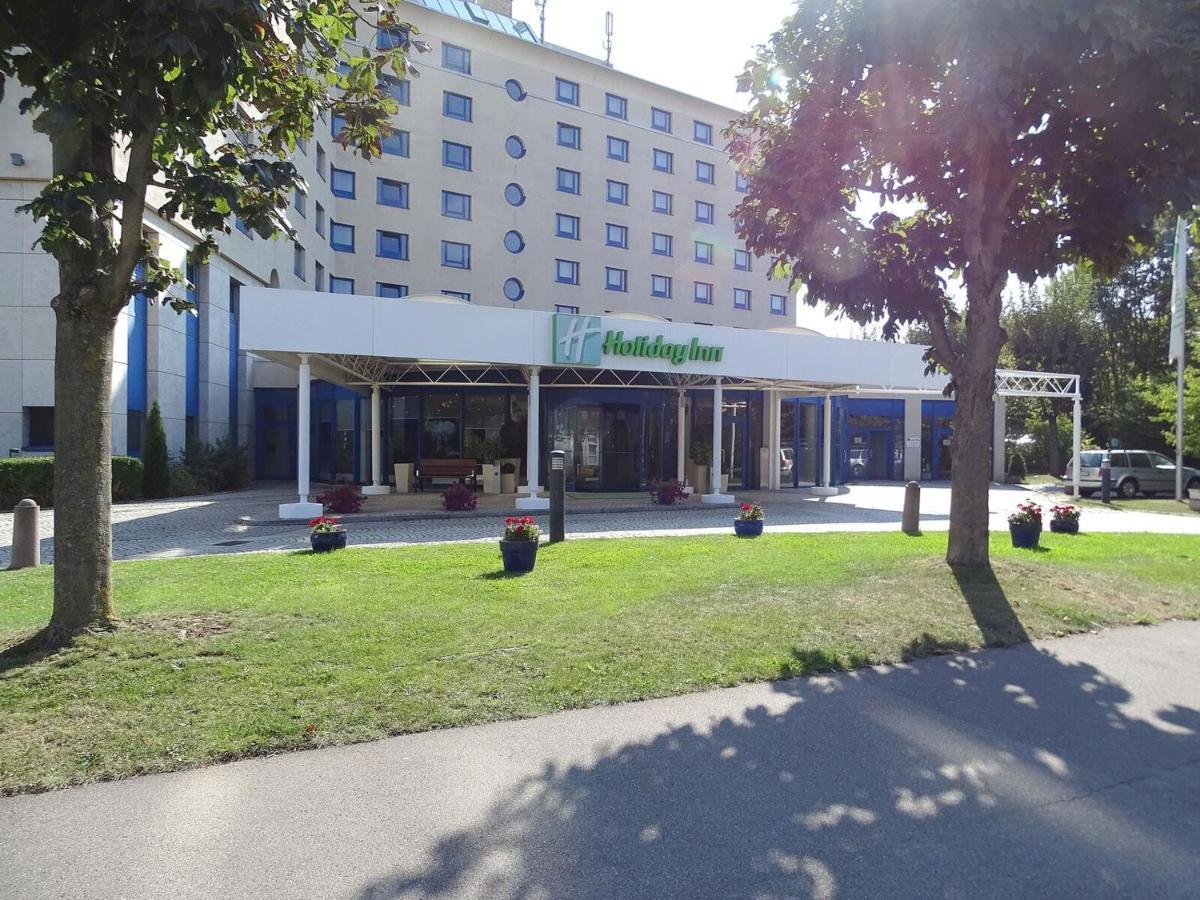 Holiday Inn Stuttgart Exteriör bild